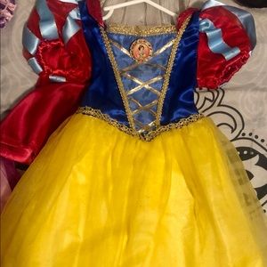 Disney Rapunzel and Snow White costume bundle